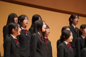 8b70eaed5978bd2528f88d6a8b459ac4